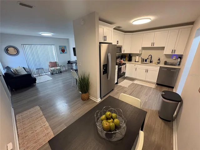 $469,000 | 5210 South Zion Street, Tampa, FL 33611