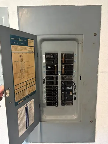 $469,000 | 5210 South Zion Street, Tampa, FL 33611