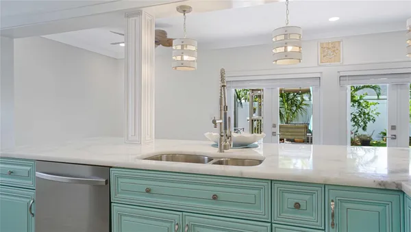 $575,000 | 1736 Northwest 39th Street, Oakland Park, FL 33309