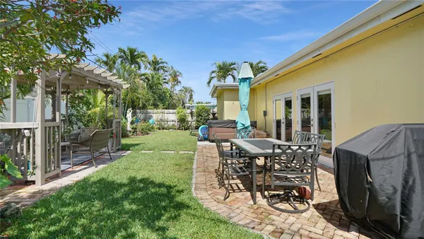 $575,000 | 1736 Northwest 39th Street, Oakland Park, FL 33309