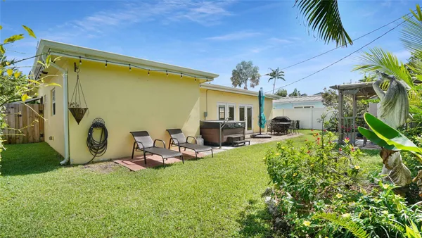 $575,000 | 1736 Northwest 39th Street, Oakland Park, FL 33309
