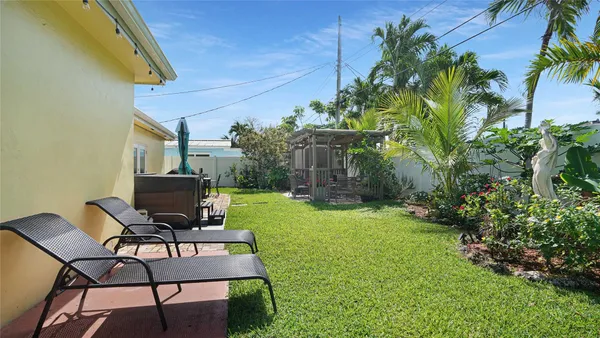 $575,000 | 1736 Northwest 39th Street, Oakland Park, FL 33309