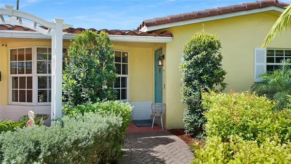 $575,000 | 1736 Northwest 39th Street, Oakland Park, FL 33309