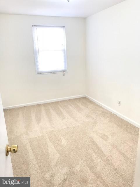 5430 Masefield Road Baltimore, MD 21229 - Photo 15 of 30 Bedroom