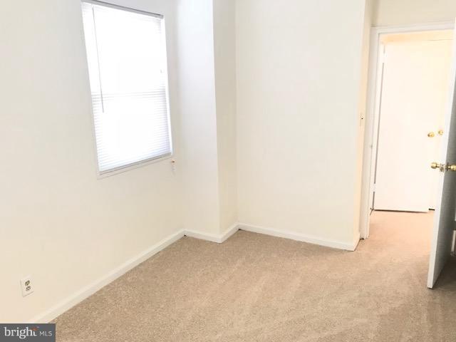 5430 Masefield Road Baltimore, MD 21229 - Photo 16 of 30 Bedroom