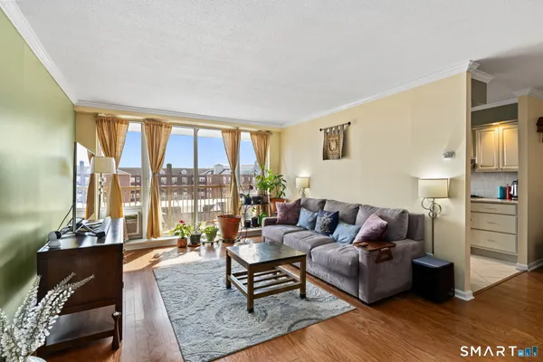 $2,450 | 65 Glenbrook Road, Unit 6C, Stamford, CT 06902