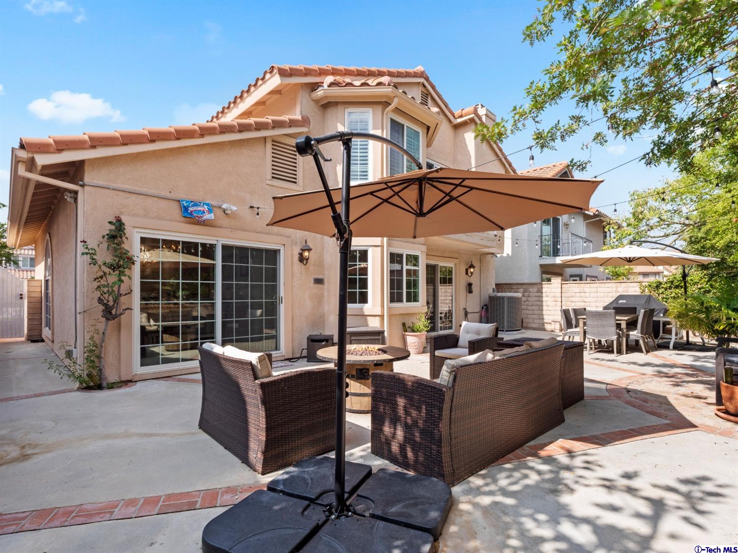 19904 Lisa Lane Porter Ranch, CA 91326 - Photo 34 of 44 Gallery Image 34