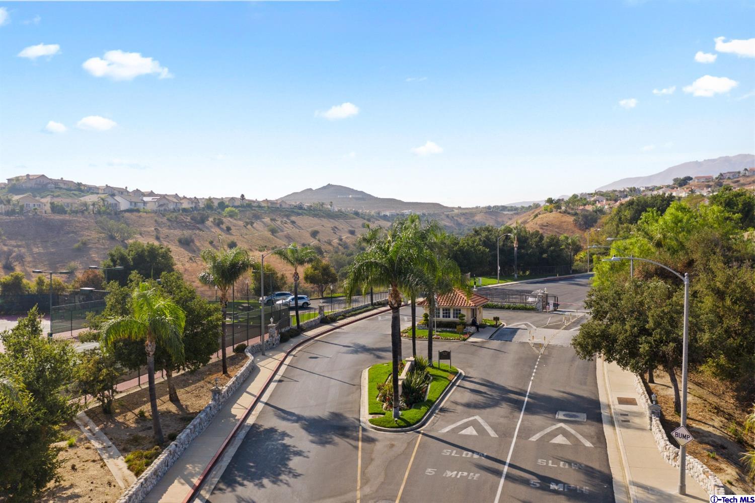19904 Lisa Lane Porter Ranch, CA 91326 - Photo 44 of 44 Gallery Image 44