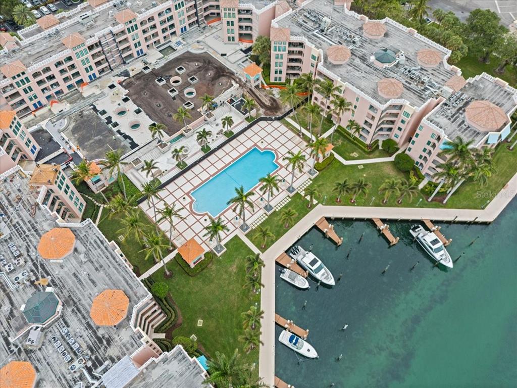 100 Southeast 5th Avenue, Unit 412 Boca Raton, FL 33432 - Photo 52 of 62 an aerial view of residential house with outdoor space and parking