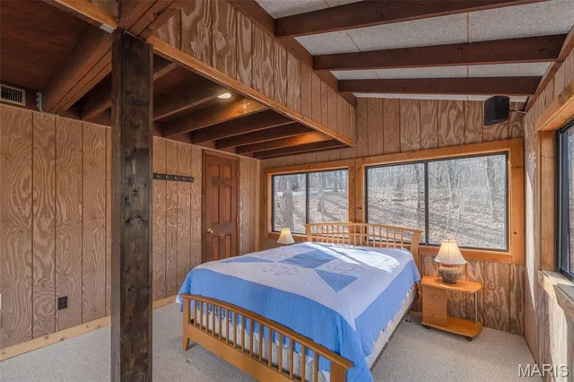 $439,900 | 402 Cervina Woods Drive, Innsbrook, MO 63390