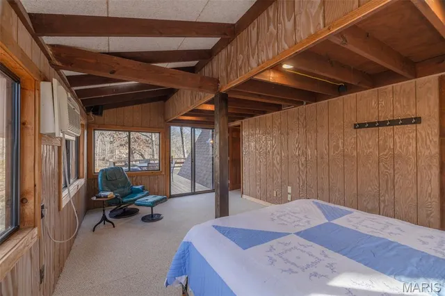 $439,900 | 402 Cervina Woods Drive, Innsbrook, MO 63390