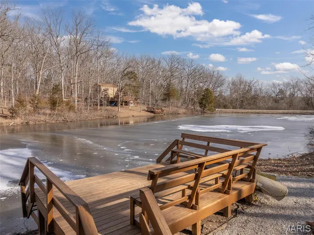 $439,900 | 402 Cervina Woods Drive, Innsbrook, MO 63390