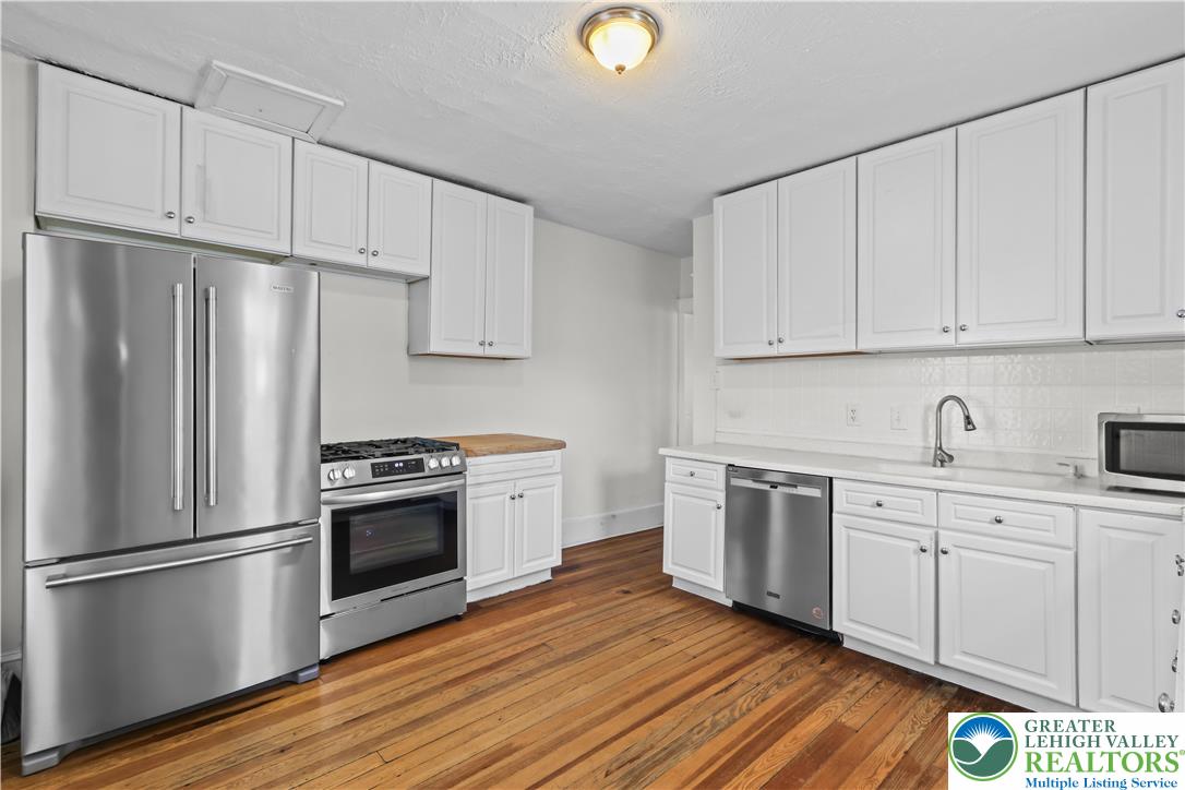 726 Pembroke Road Bethlehem, PA 18018 - Photo 10 of 29 Gallery Image 10
