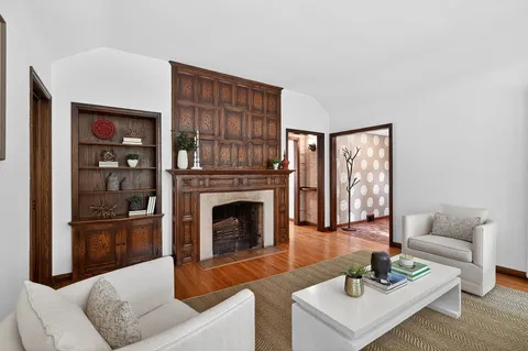 $1,195,000 | 412 West Minnehaha Parkway, Minneapolis, MN 55419