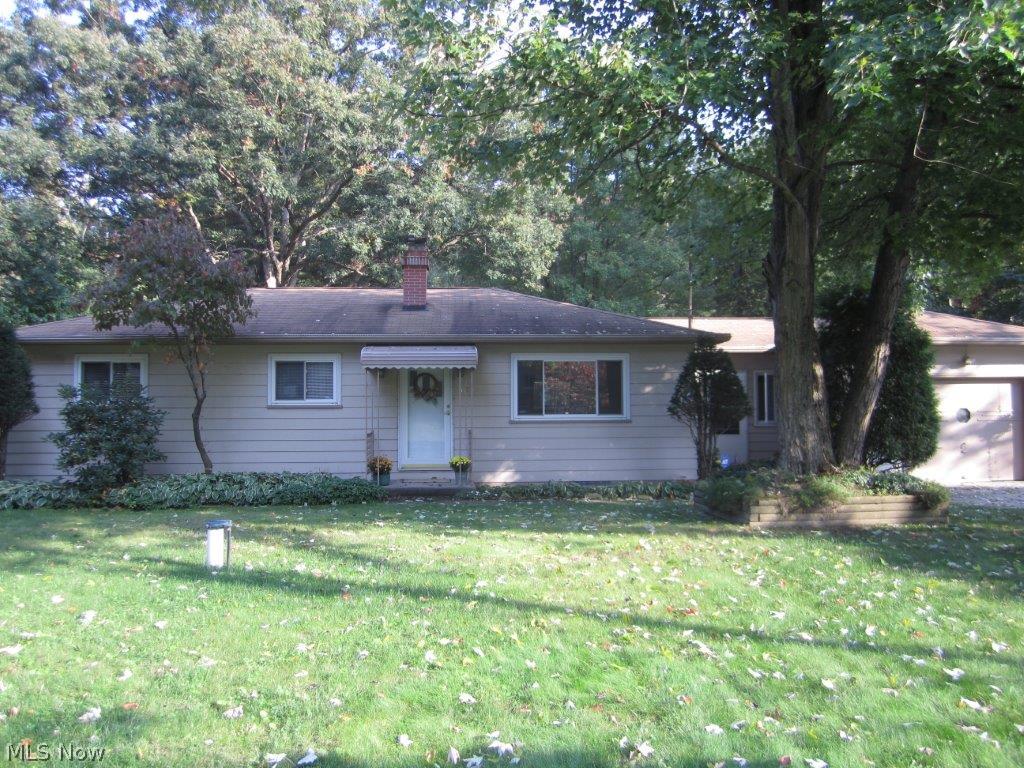 1105 Oak Tree Road Akron, OH 44320 - Photo 1 of 25