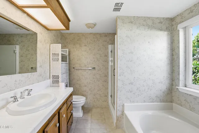 $860,000 | 6091 Irena Avenue, Camarillo, CA 93012