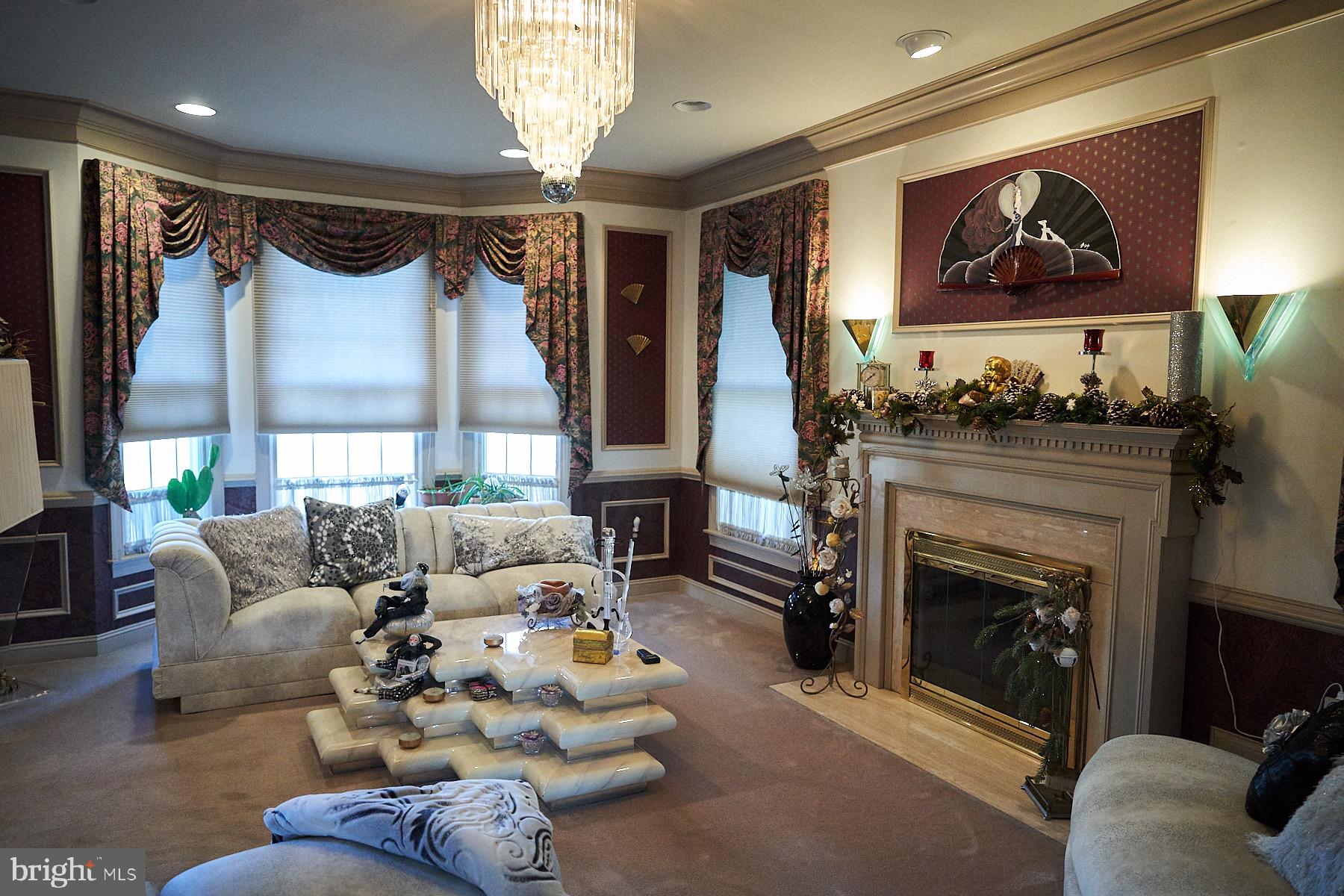 15 Rocking Horse Way Southampton, PA 18966 - Photo 7 of 37 Gallery Image 7