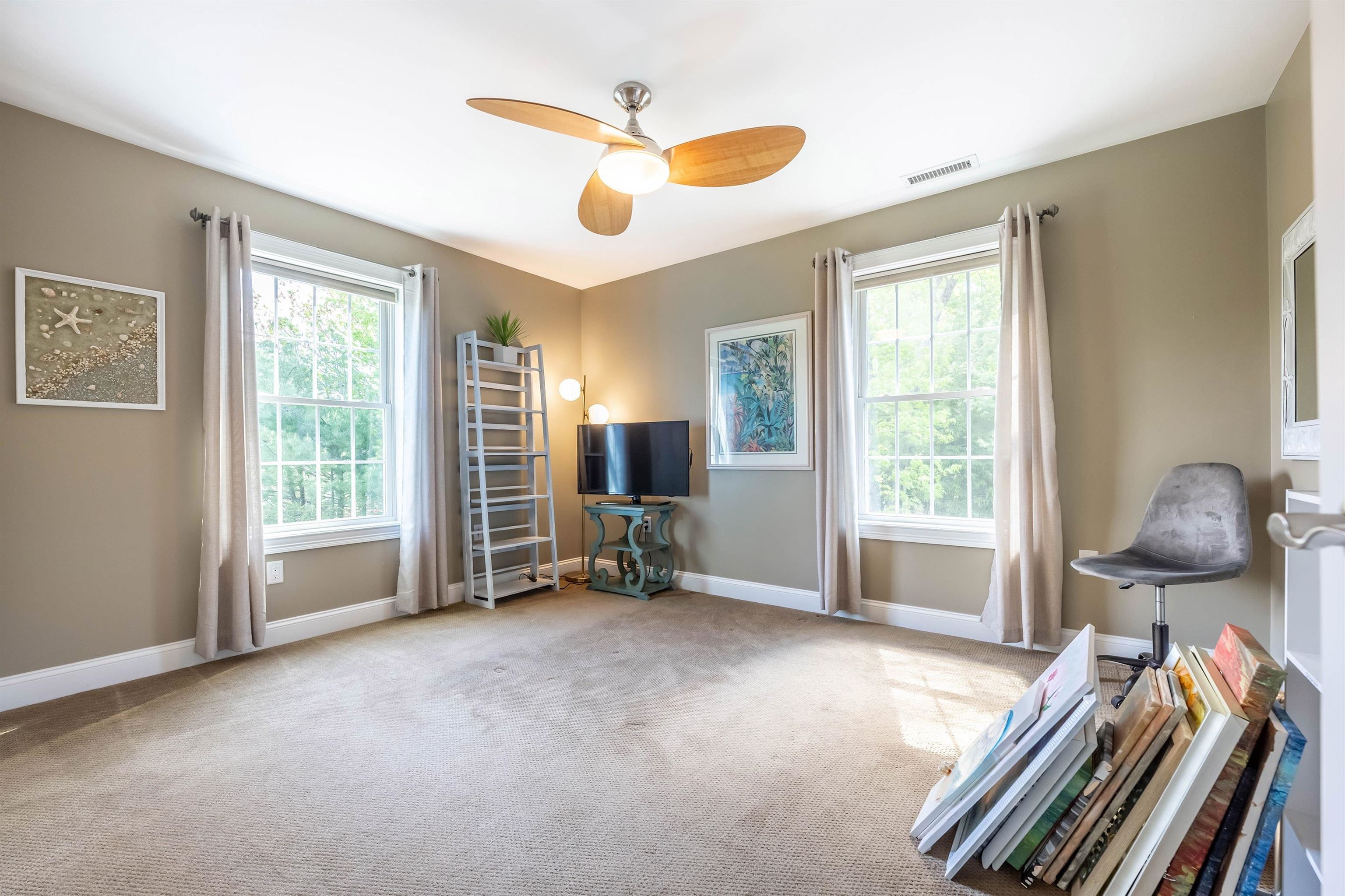 15 Jacob Road Windham, NH 03087 - Photo 28 of 40