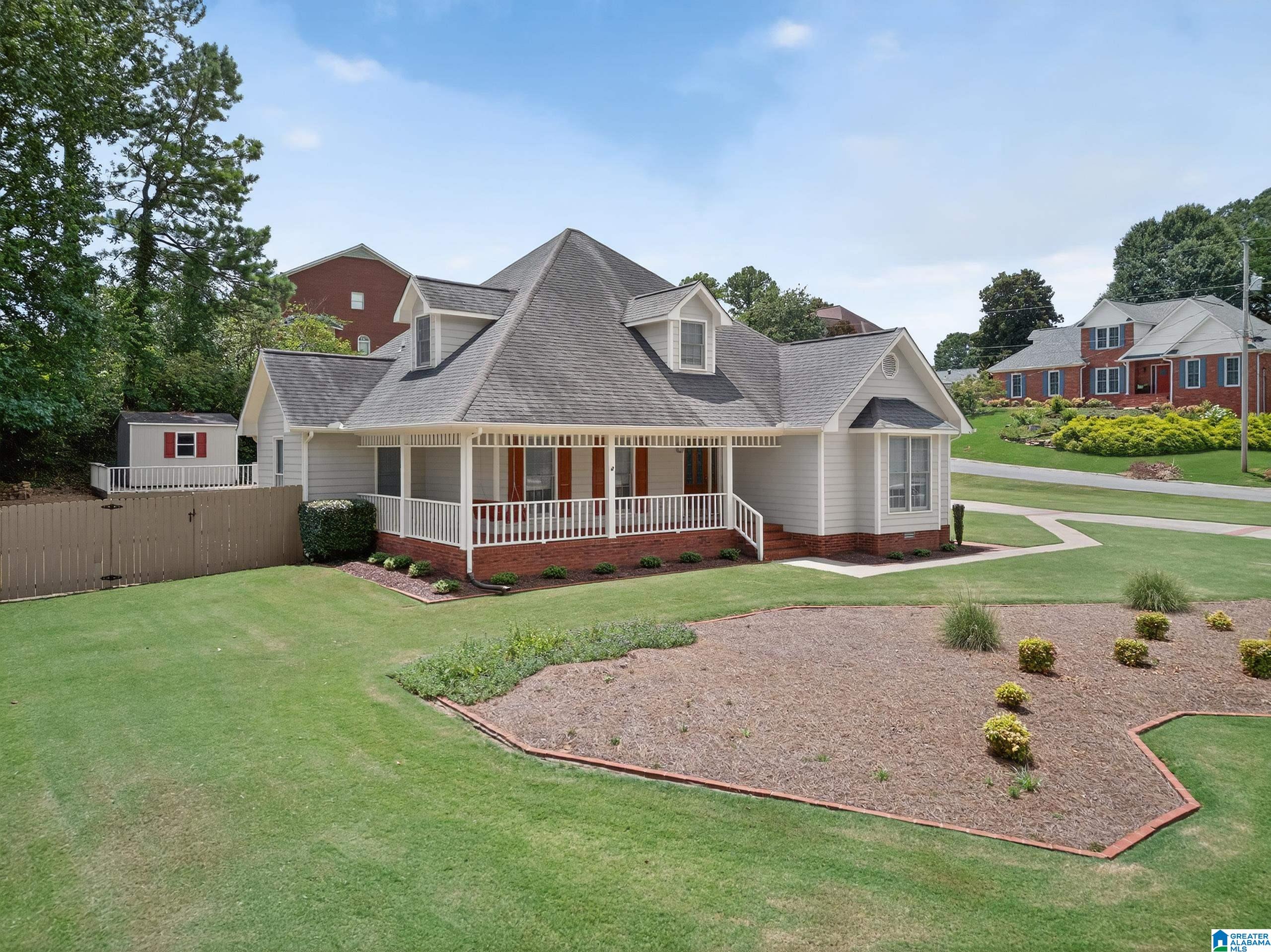 1267 Stillwater Road Anniston, AL 36207 - Photo 2 of 39