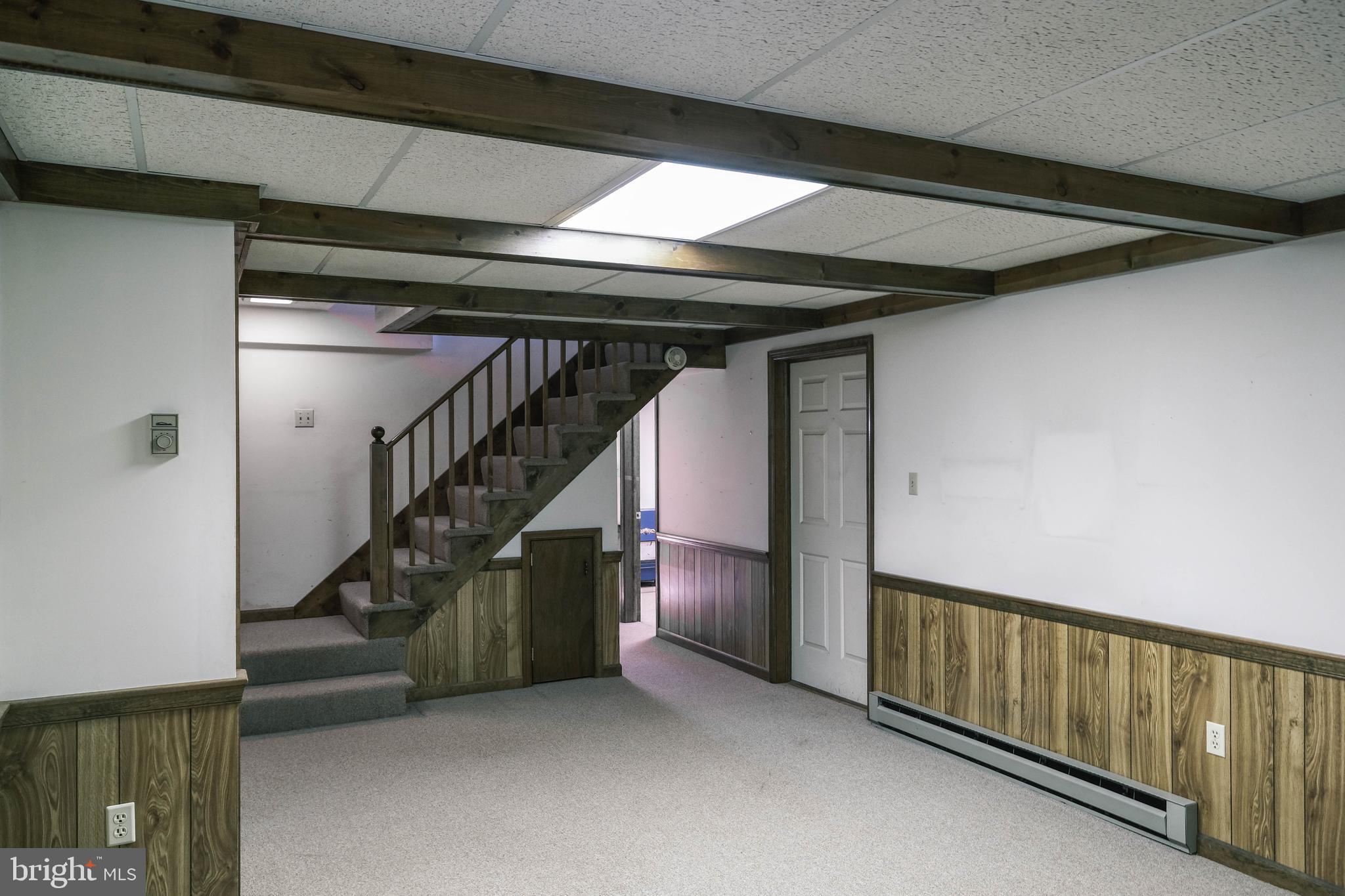 107 Richmond Road Front Royal, VA 22630 - Photo 33 of 75 In-law suite area-level entry from garage