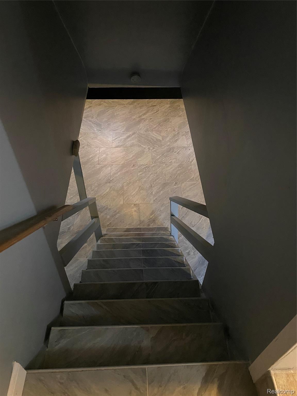 15834 Evergreen Road Detroit, MI 48223 - Photo 17 of 28 tempImageBnZiCQ.jpg