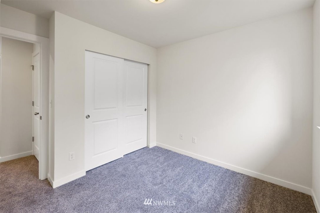 19102 20th Drive Southeast, Unit E101 Bothell, WA 98012 - Photo 27 of 39