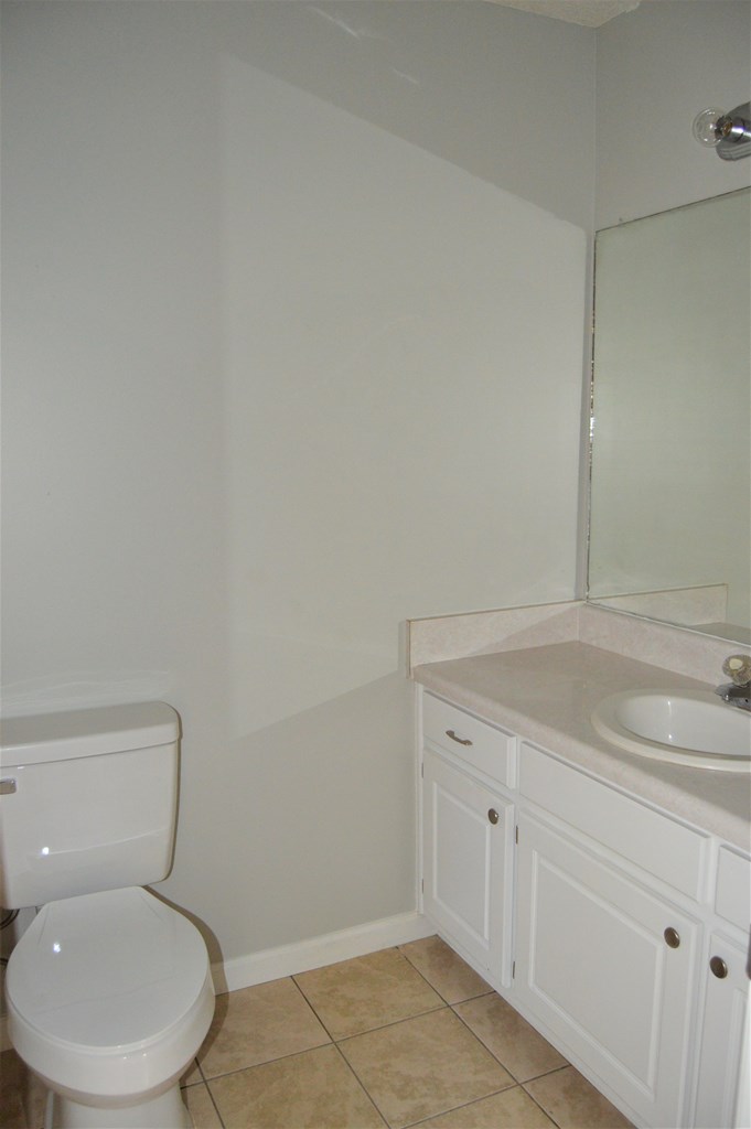 102 Laurel Ridge Way Greenwood, SC 29649 - Photo 8 of 17 Gallery Image 8