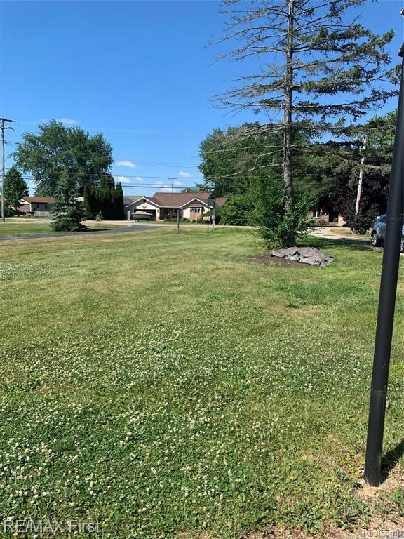 32975 Sutton Road Chesterfield, MI 48047 - Photo 4 of 28