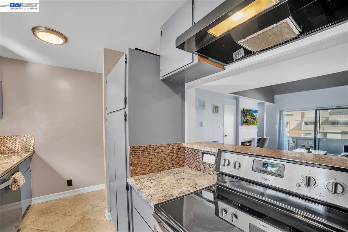 7 Embarcadero, Unit 312 Oakland, CA 94607 - Photo 12 of 39