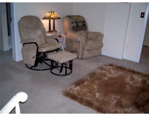 197 Seguinland Road Georgetown, ME 04548 - Photo 5 of 13 Living Room.
