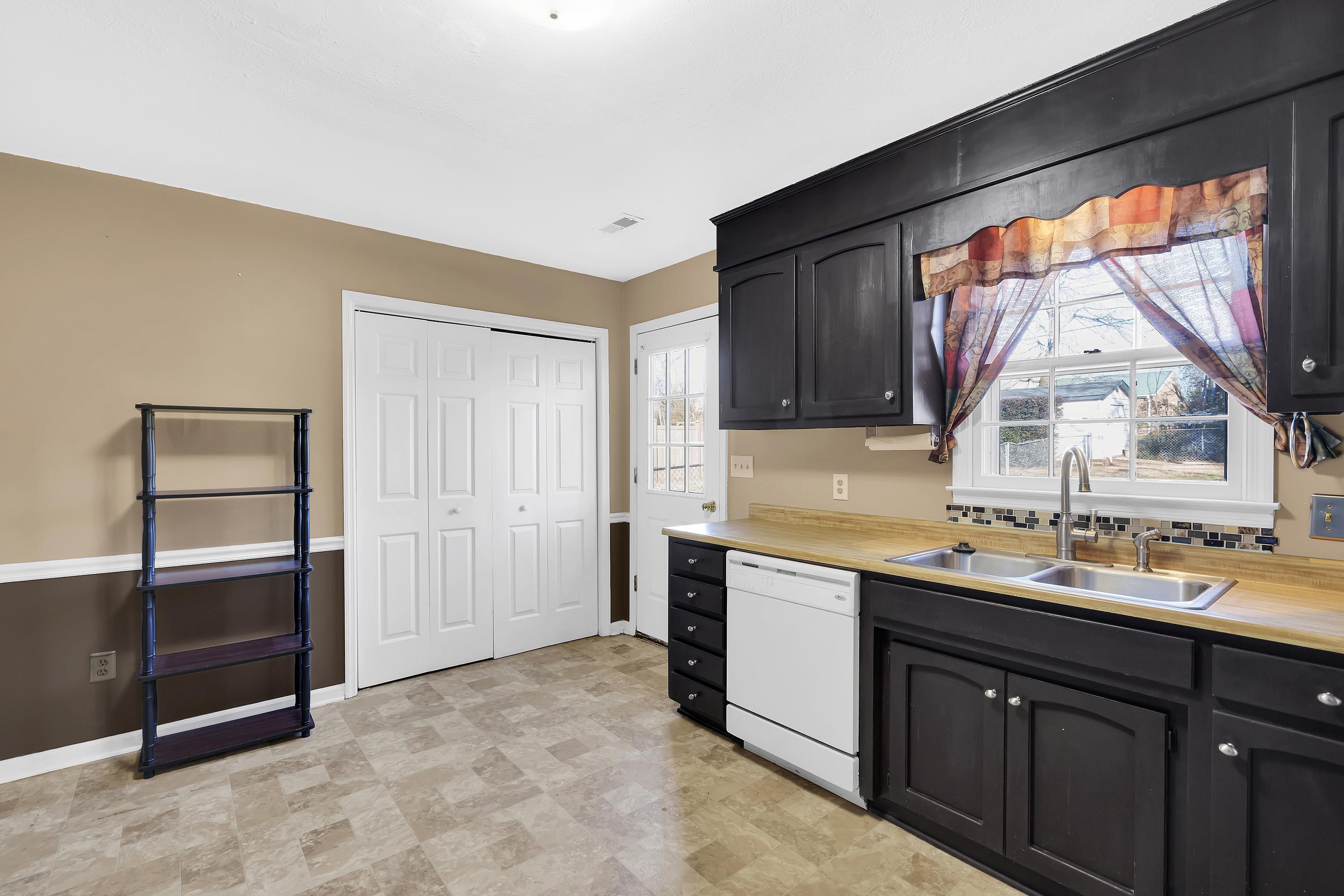 113 State Rd S-42-9281 Moore, SC 29369 - Photo 9 of 25