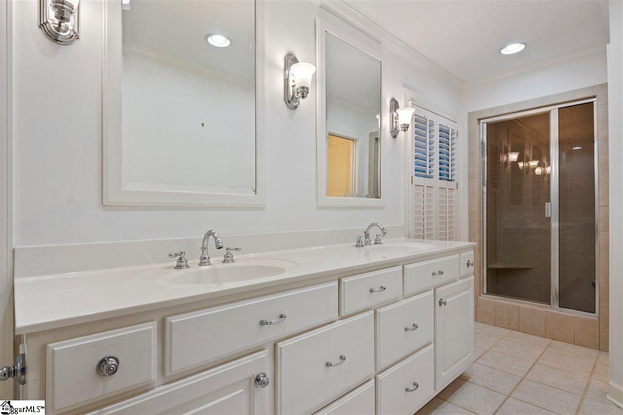 412 Hudson Road Greenville, SC 29615 - Photo 29 of 36 Separate tub and shower, double sinks...
