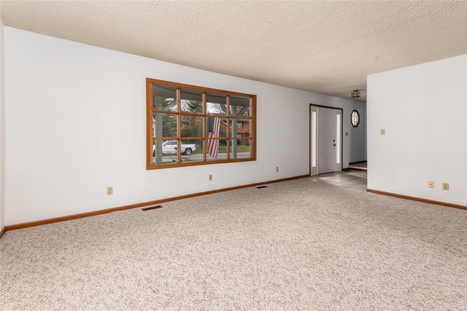 1981 Raintree Trail Collinsville, IL 62234 - Photo 14 of 23 Gallery Image 14