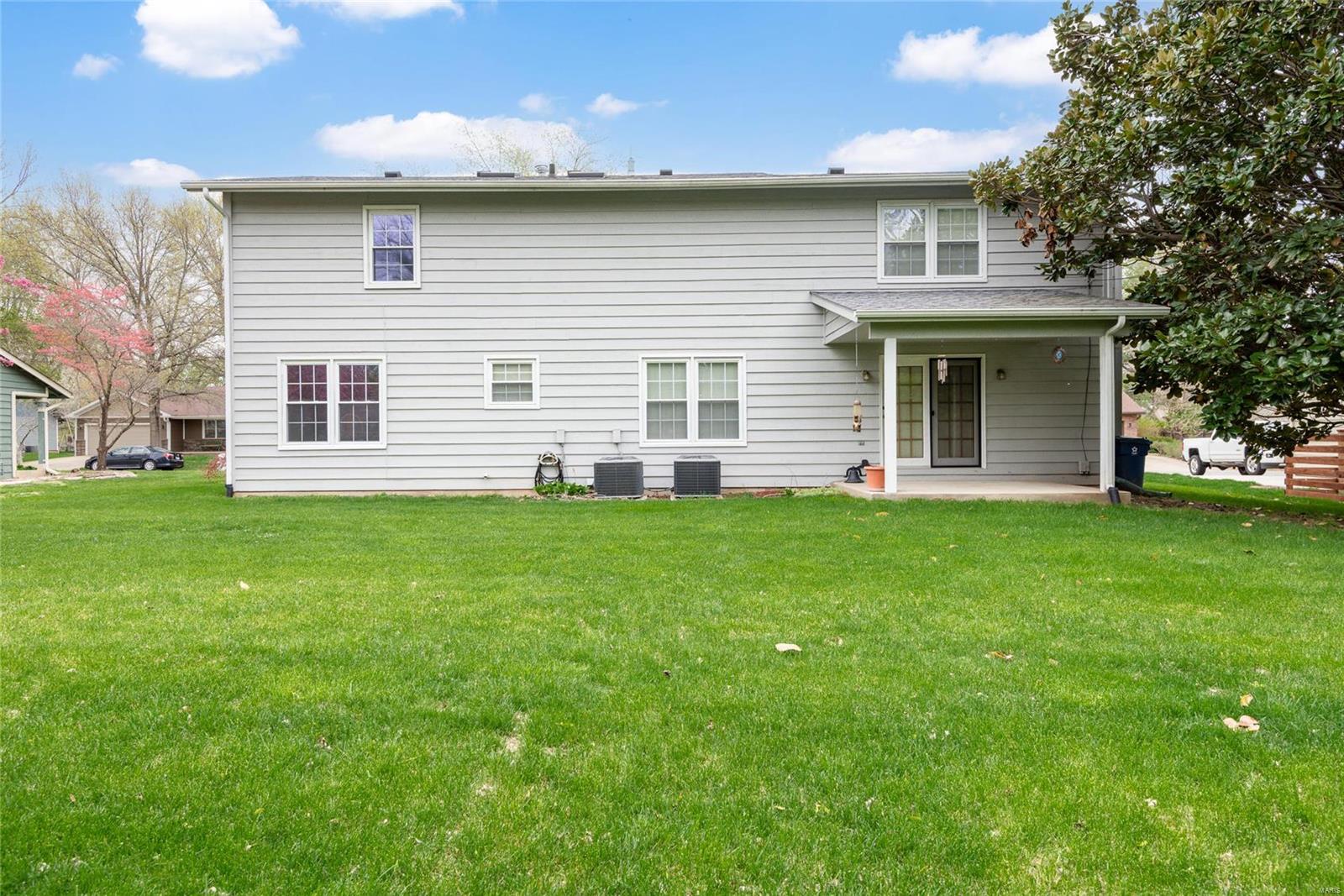1981 Raintree Trail Collinsville, IL 62234 - Photo 21 of 23 Gallery Image 21