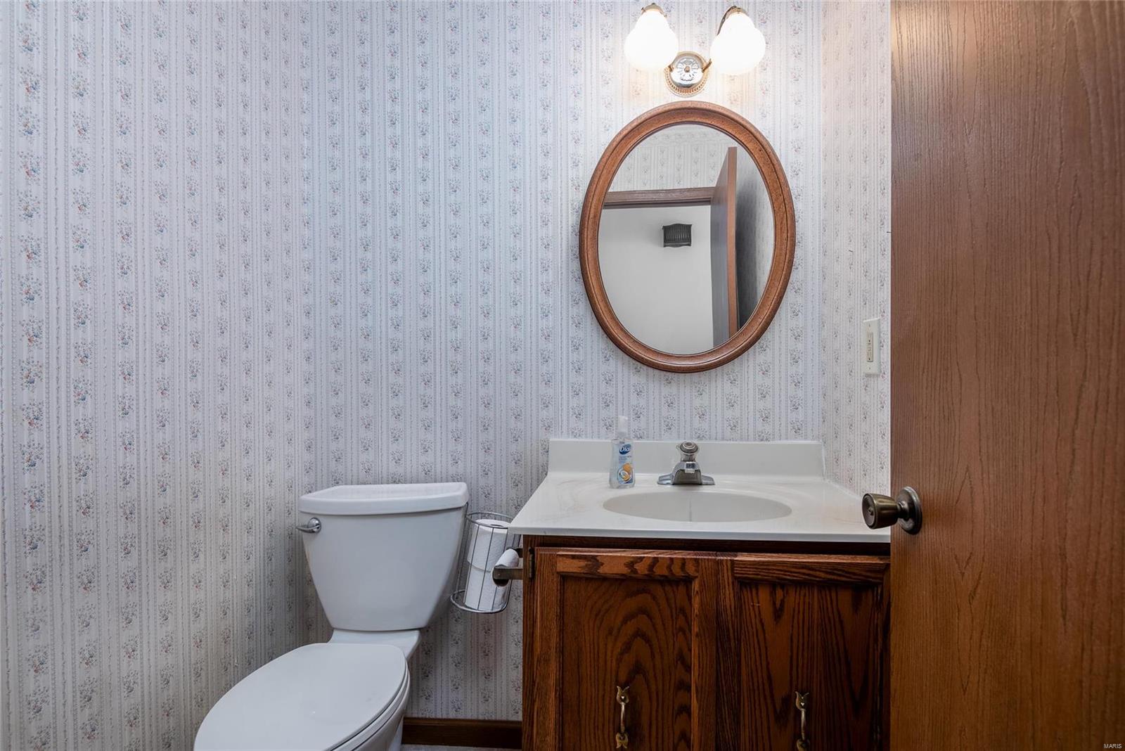 1981 Raintree Trail Collinsville, IL 62234 - Photo 6 of 23 Gallery Image 6