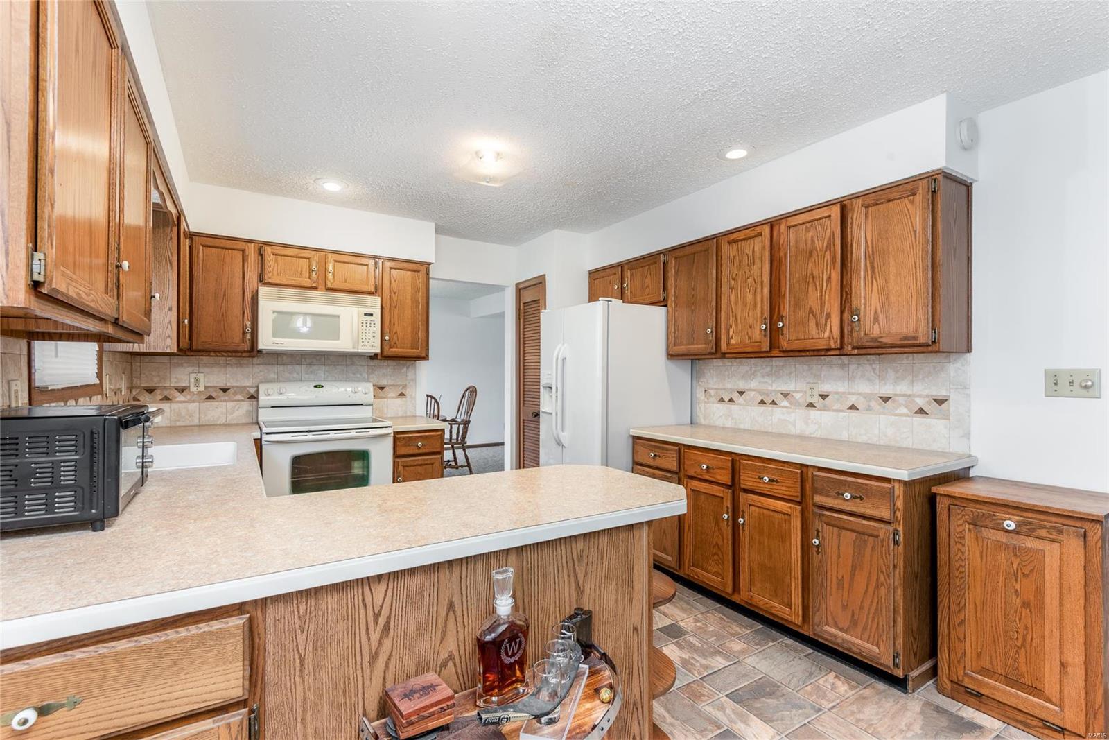 1981 Raintree Trail Collinsville, IL 62234 - Photo 9 of 23 Gallery Image 9