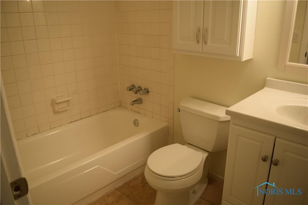 6467 Longfellow Road Sylvania, OH 43560 - Photo 8 of 20 Gallery Image 8