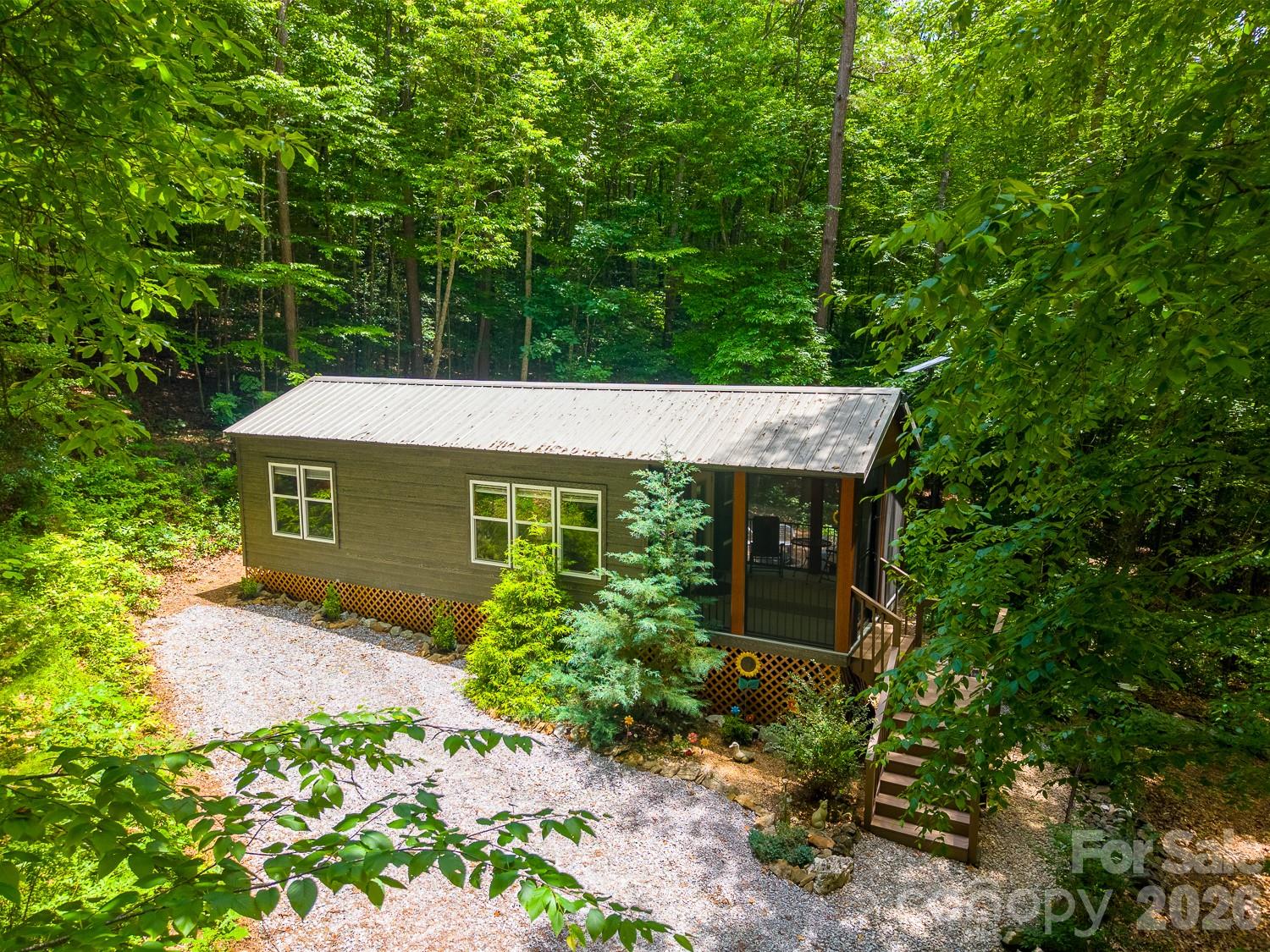 243 Jonquil Wds Road Franklin, NC 28734 - Photo 22 of 48