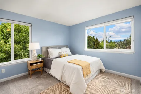 $649,950 | 4403 Greenwood Avenue North, Unit 301, Seattle, WA 98103