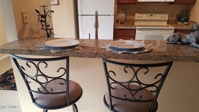 $242,000 | 930 North Mesa Drive, Unit 2027, Mesa, AZ 85201