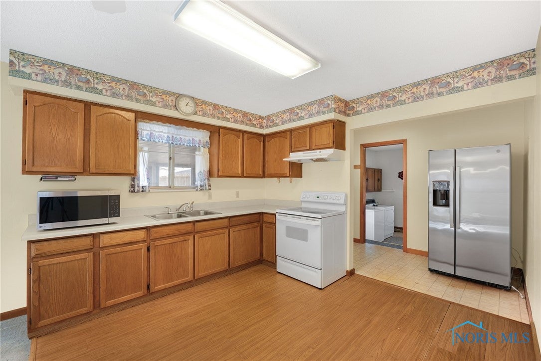 13881 Defiance Pike Rudolph, OH 43462 - Photo 12 of 37 Gallery Image 12