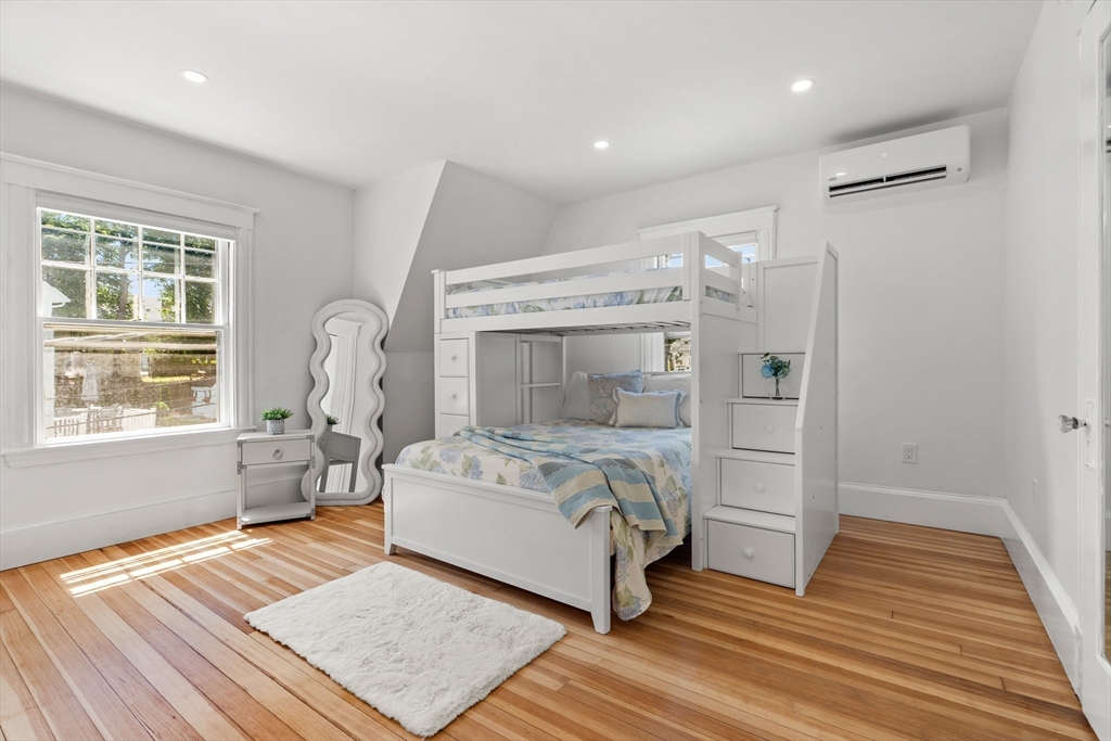 22 Hardy Road Swampscott, MA 01907 - Photo 17 of 32 Gallery Image 17