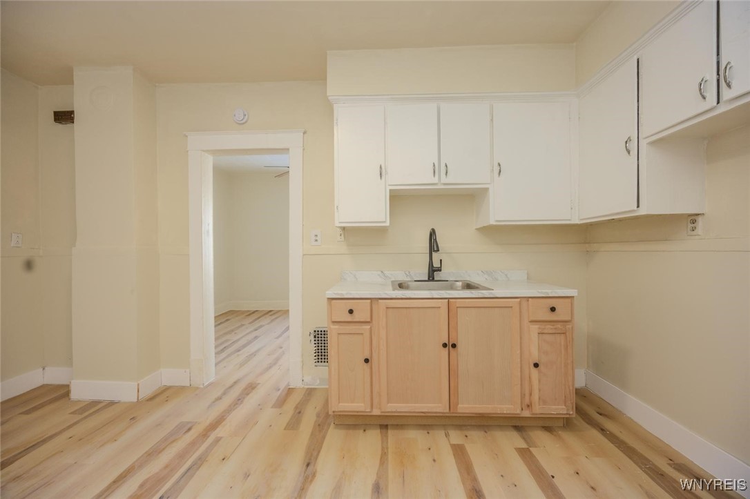 531 16th Street Niagara Falls, NY 14301 - Photo 18 of 50