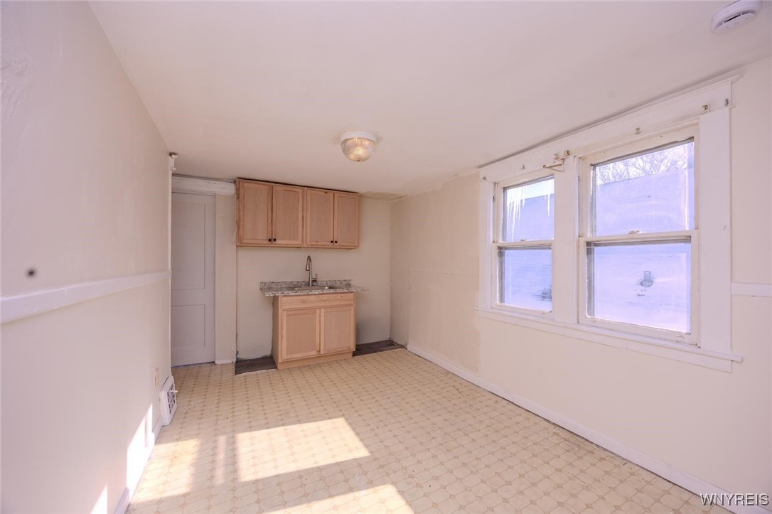 531 16th Street Niagara Falls, NY 14301 - Photo 45 of 50