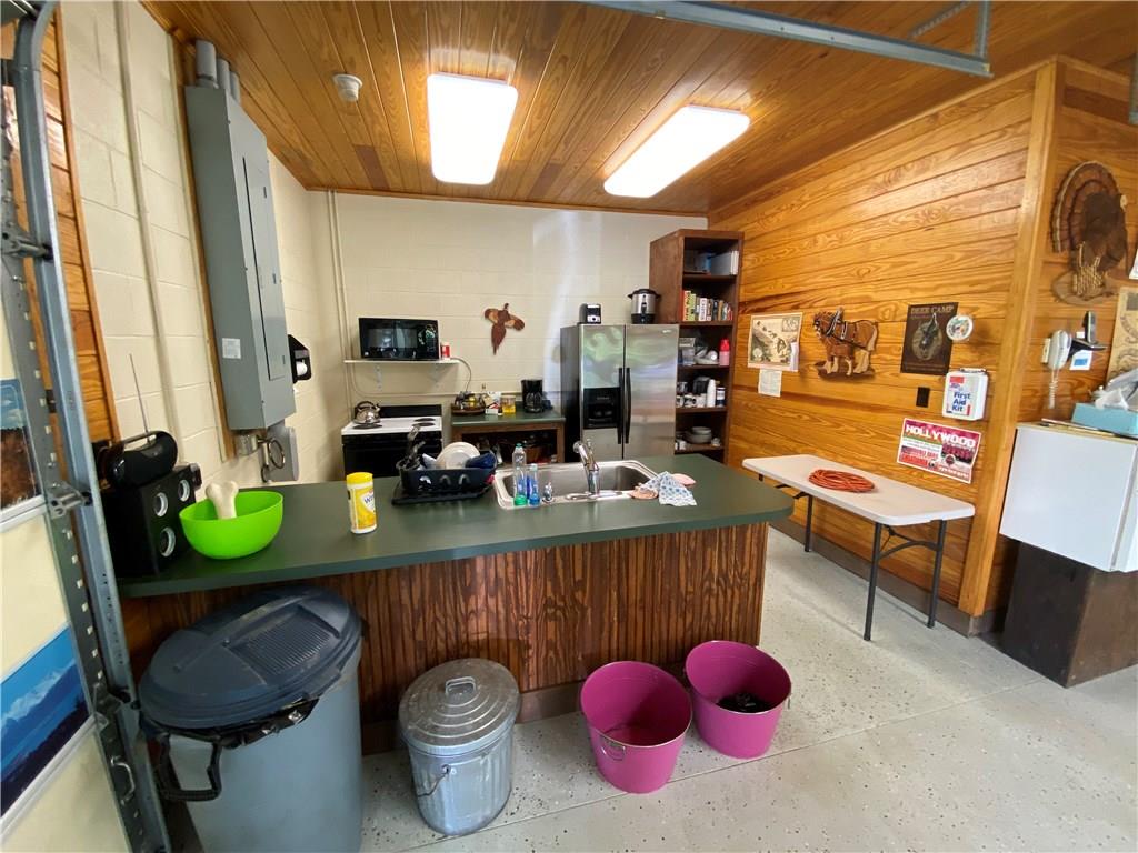 417 Hanging Rock Road Creekside, PA 15732 - Photo 12 of 24 Gallery Image 12