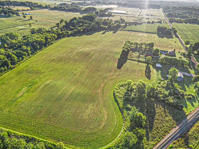 $465,000 | 291 North Ball Creek Road Northwest, Kent City, MI 49330