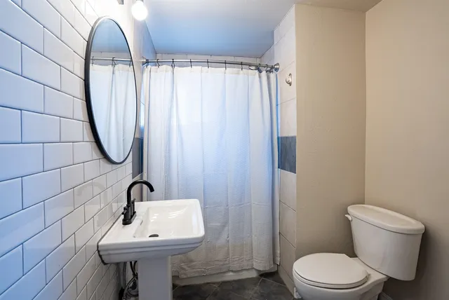 $300,000 | 4224 North Washington Street, Spokane, WA 99205