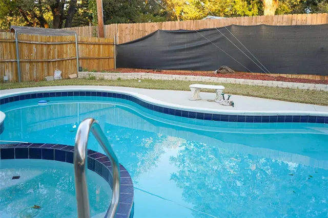 a view of outdoor space