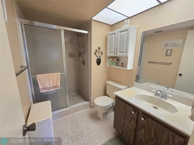 $100,000 | 3000 Northwest 48th Terrace, Unit 430, Lauderdale Lakes, FL 33313