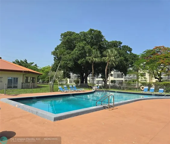 $100,000 | 3000 Northwest 48th Terrace, Unit 430, Lauderdale Lakes, FL 33313